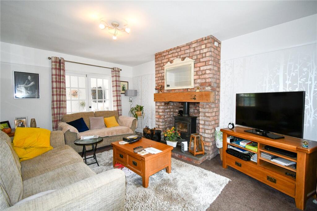 Brackenwood Road, Bebington, Wirral photo 3