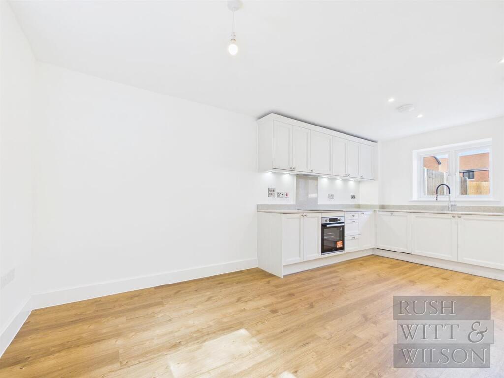House in Tonbridge - View 5