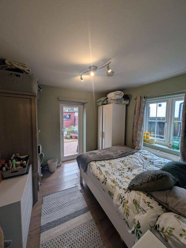 Main image of property: Quicks Road, London