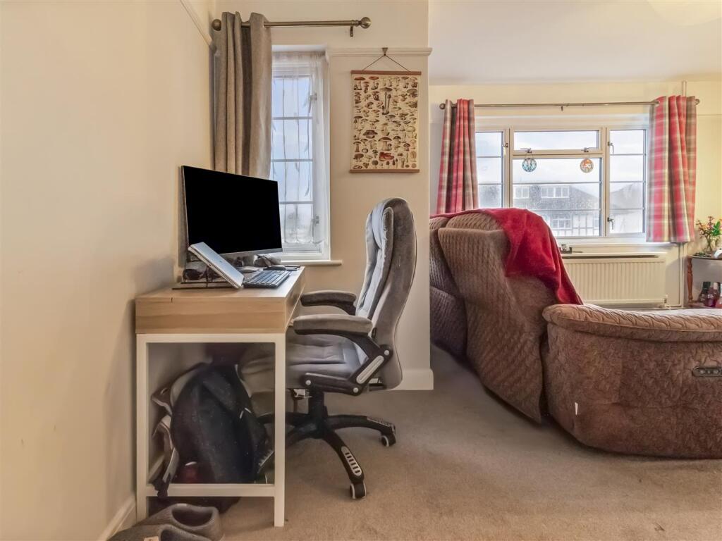Apartment in Worthing, West Worthing - View 4