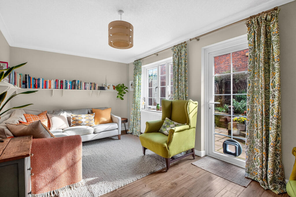 Erwood Road, London, SE7 photo 2