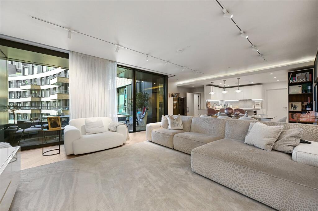 Main image of property: Wood Crescent, London, W12