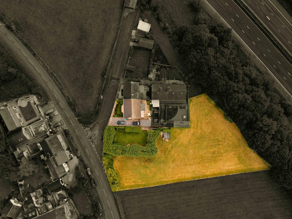 Nickleton Brow, Heath Charnock, PR6 photo 2