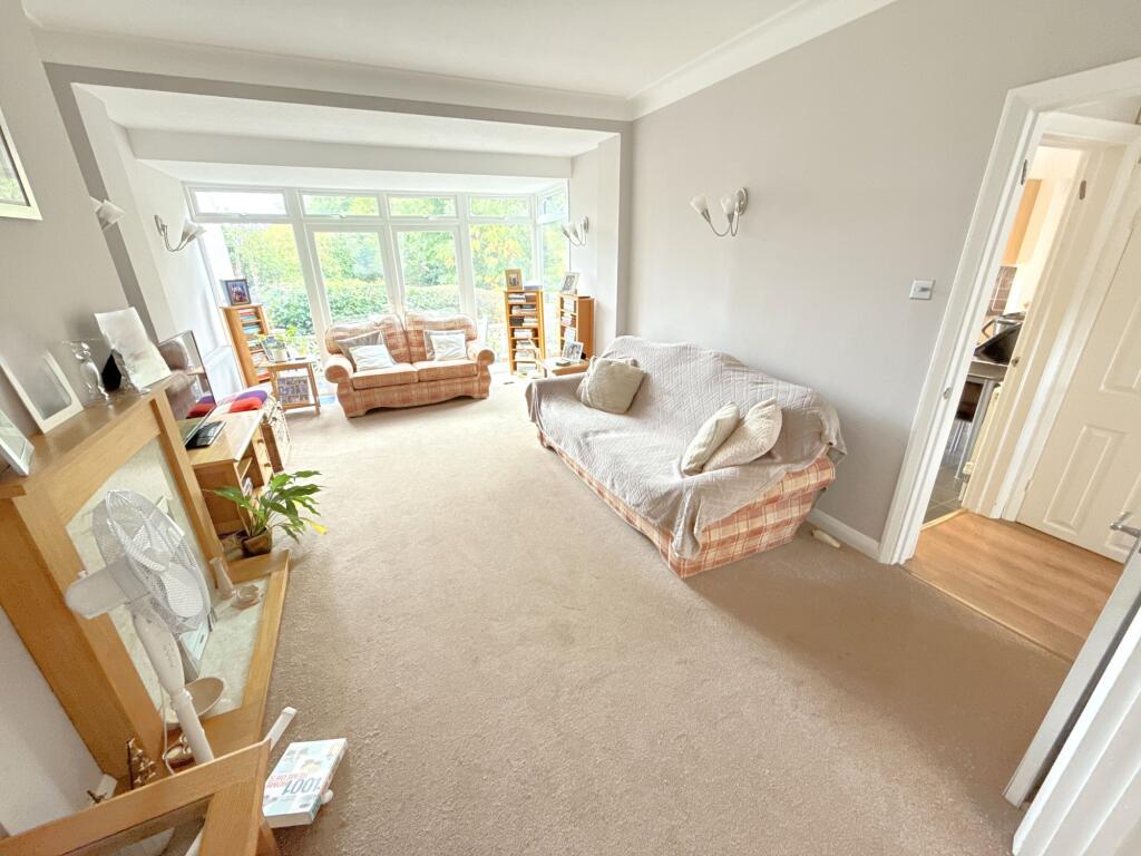 House in London - View 5