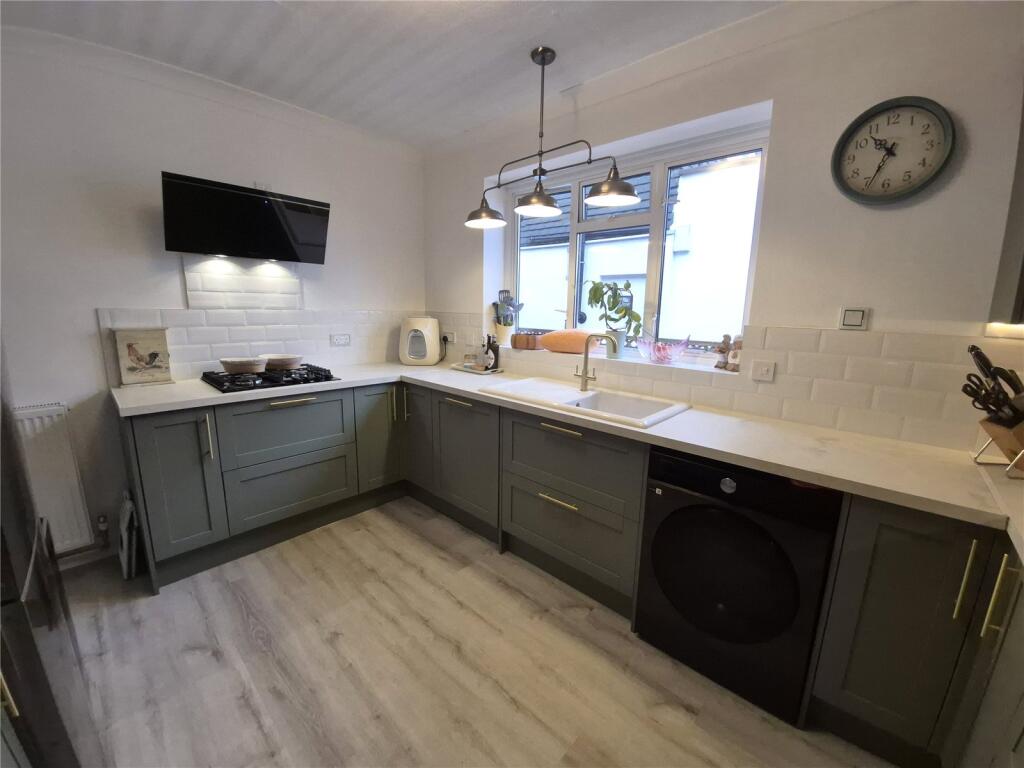 Lodge Crescent, Orpington, BR6 photo 4