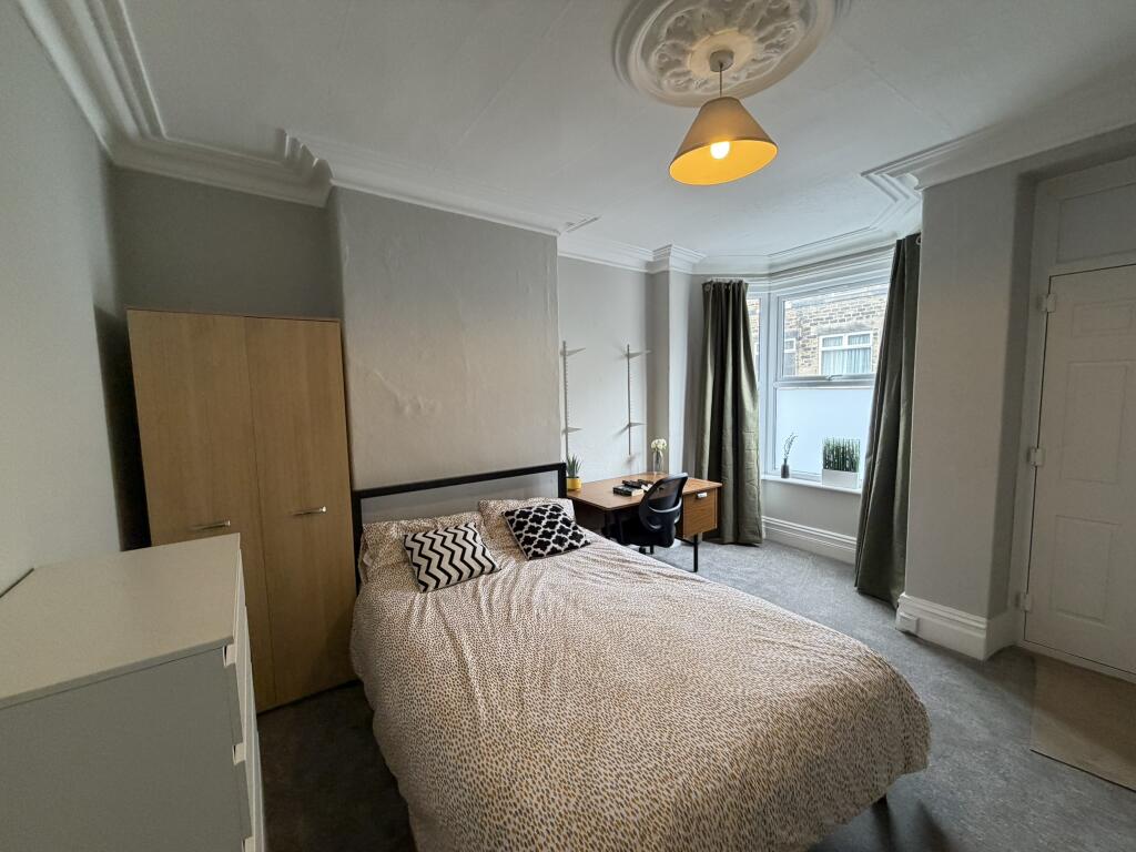 Main image of property: 83 (3) Burns Road, Sheffield