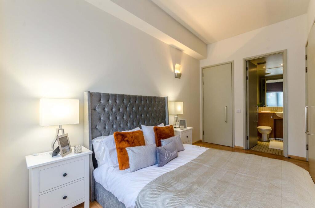 City Road, City, London, EC1V – pohled 6