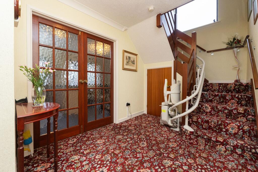 Woodchester, Bristol, BS15 photo 2