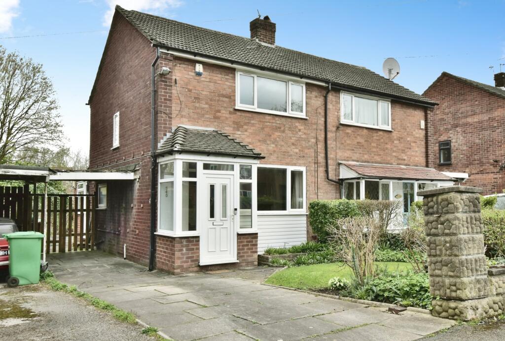 Main image of property: Parrs Wood Road, Manchester, Greater Manchester, M20