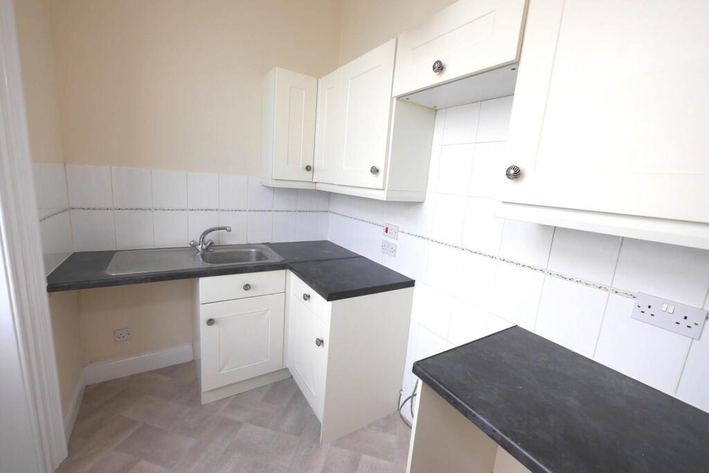 Quayside Court, Harwich photo 4