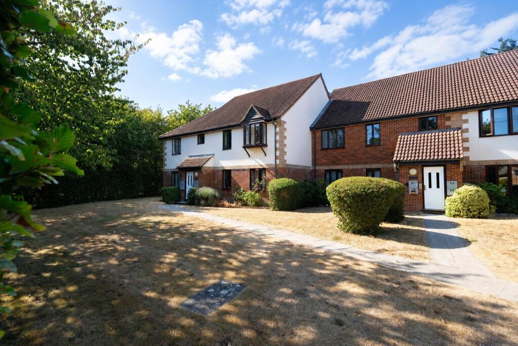 Main image of property: Village Mews, Vicarage Road, Marchwood, Southampton, SO40 4SX
