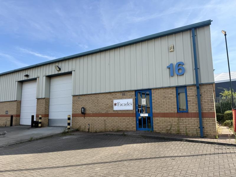 Main image of property: 16C Queensway Court, Middlesbrough TS3 8TG