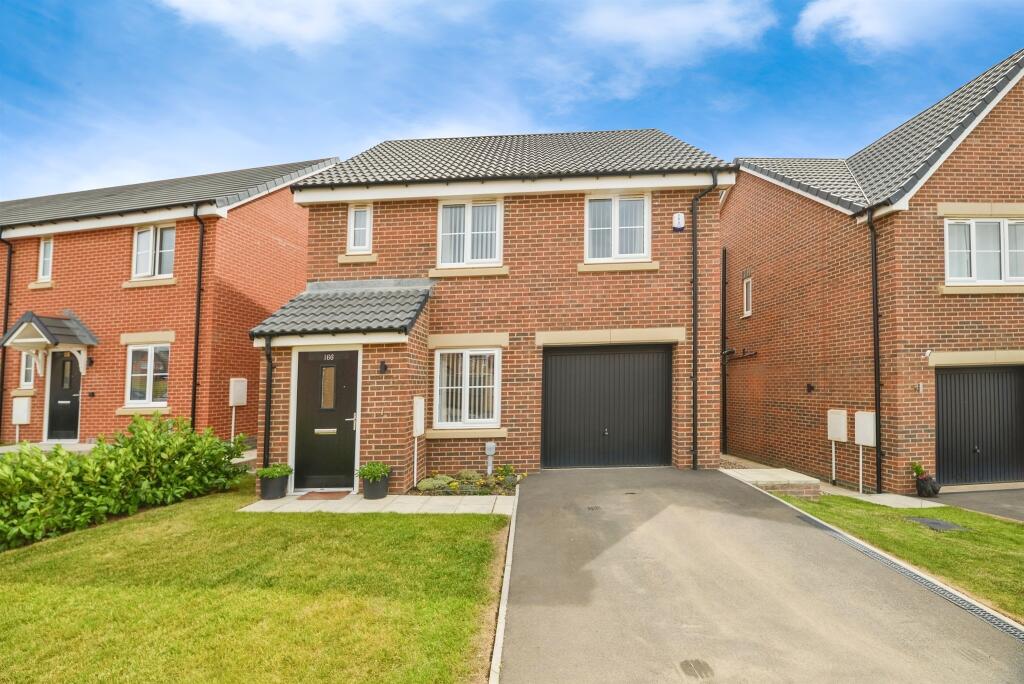 3-bed detached on Dewberry Lane, Darlington, £72,000
