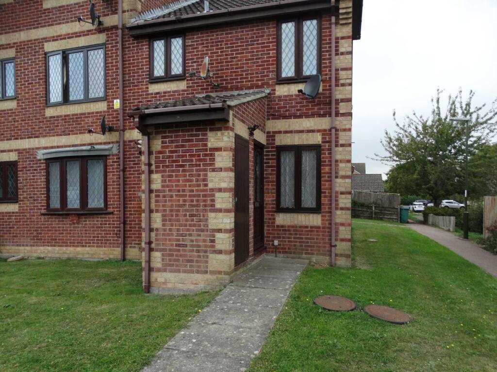 Main image of property: Satinwood Close, Middleton-On-Sea