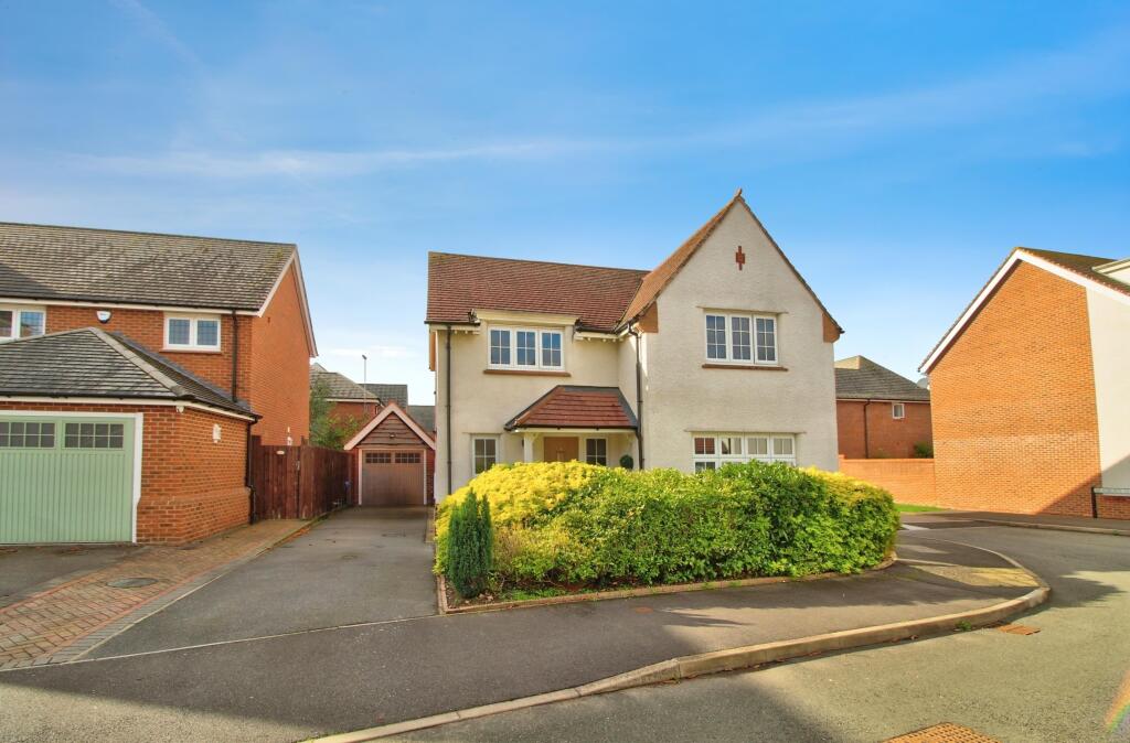 4-bed detached on Conference Way, Stourport-on-severn, DY13, £430,000