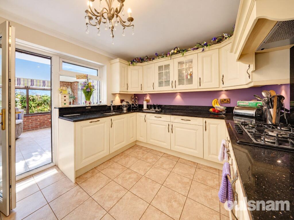 Monnow Close, Droitwich, Worcestershire, WR9 photo 3