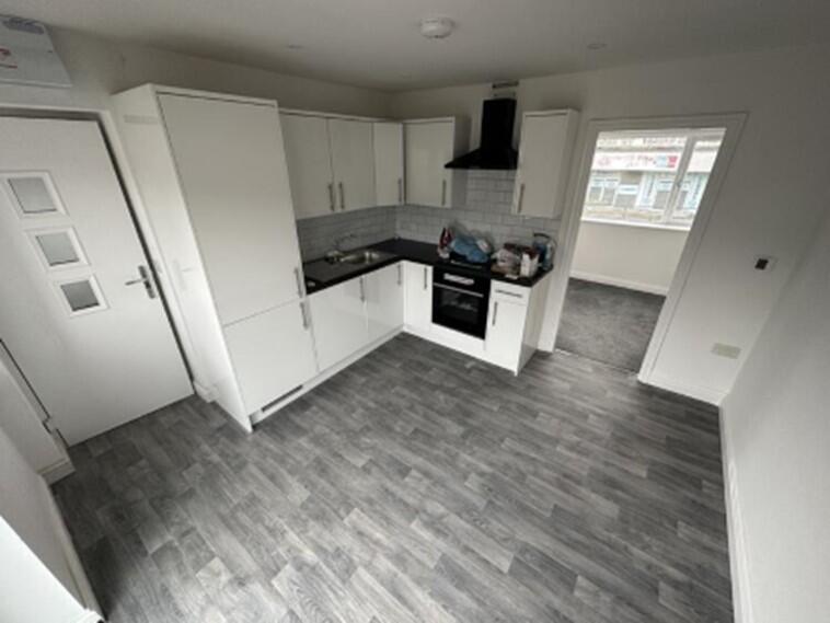 Manchester Road, S36 photo 5