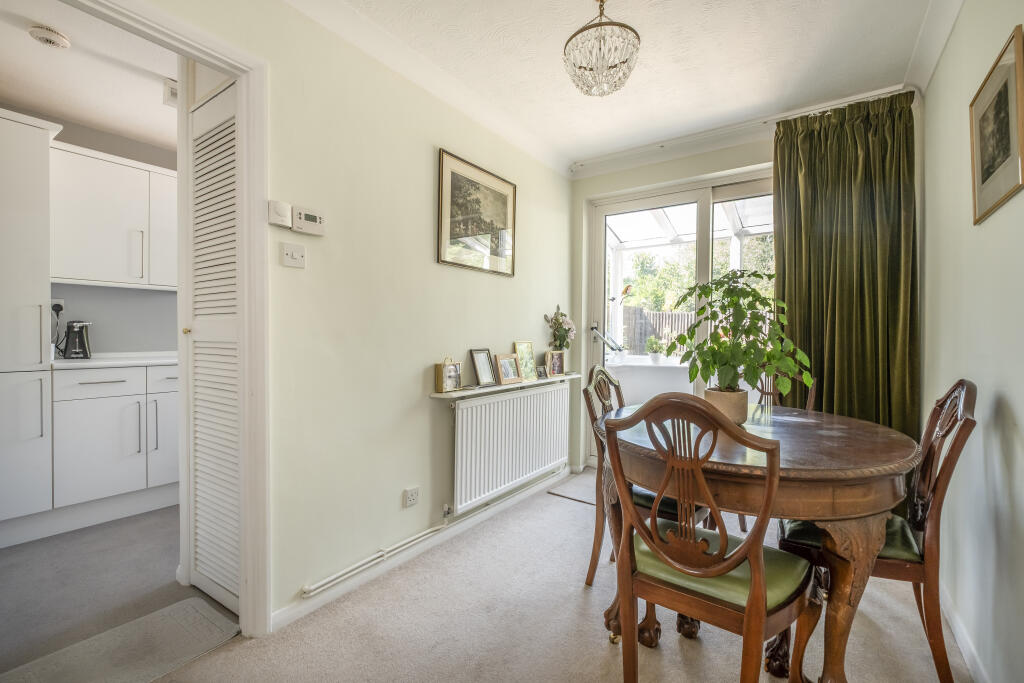 House in Twickenham - View 5