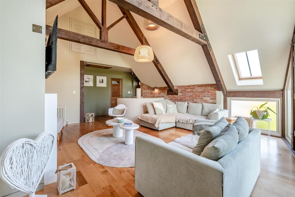 Main image of property: Main Road, Ansty