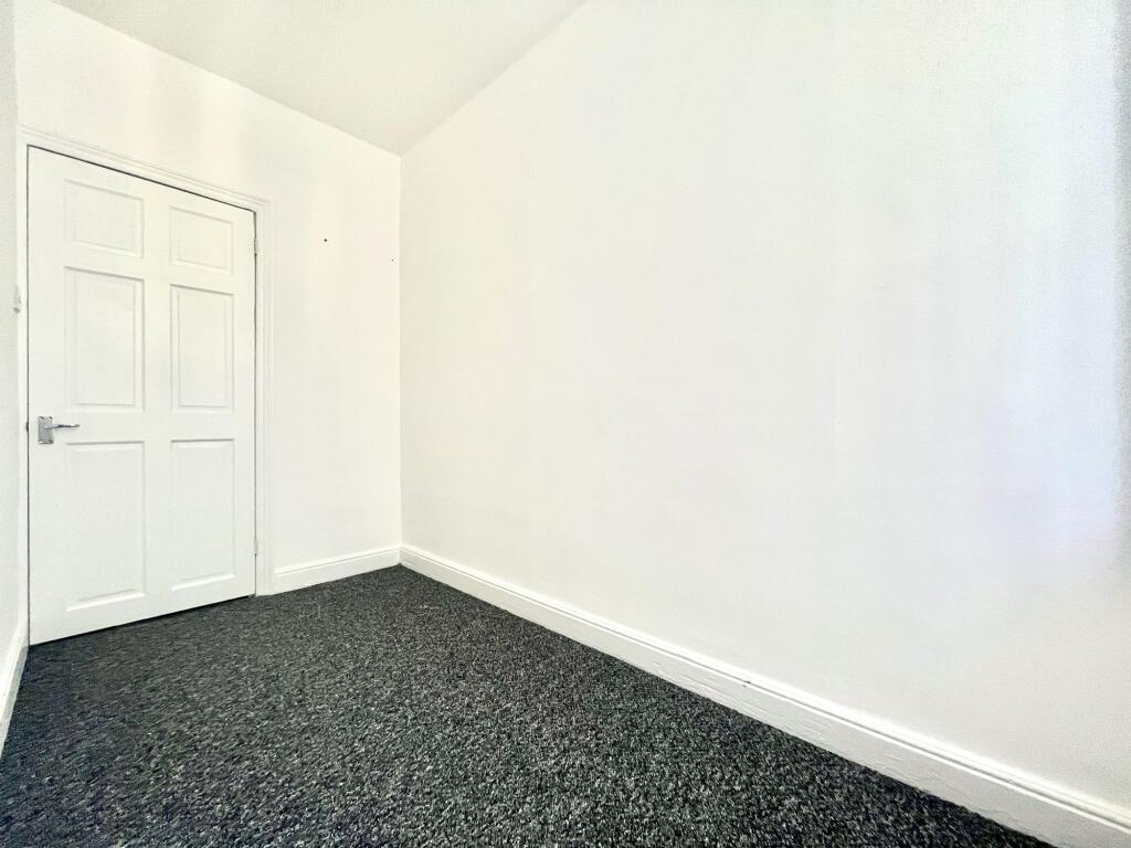 Additional image 5 of Stanacre Place, Bradford, BD3