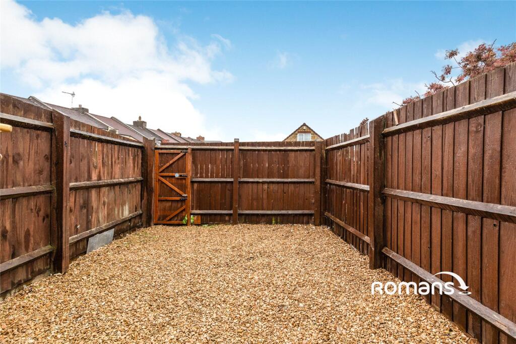 Apartment in Bristol - View 2