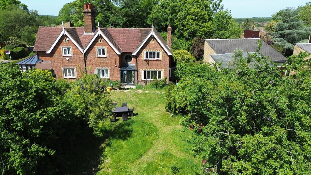 Main image of property: The Street, Ashtead, KT21