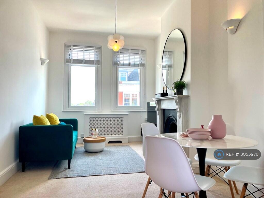 Main image of property: Arthur Road, London, SW19