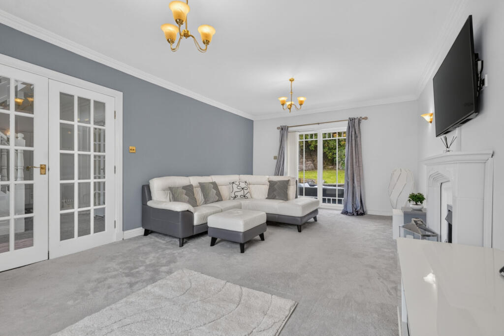 House in Paisley - View 4