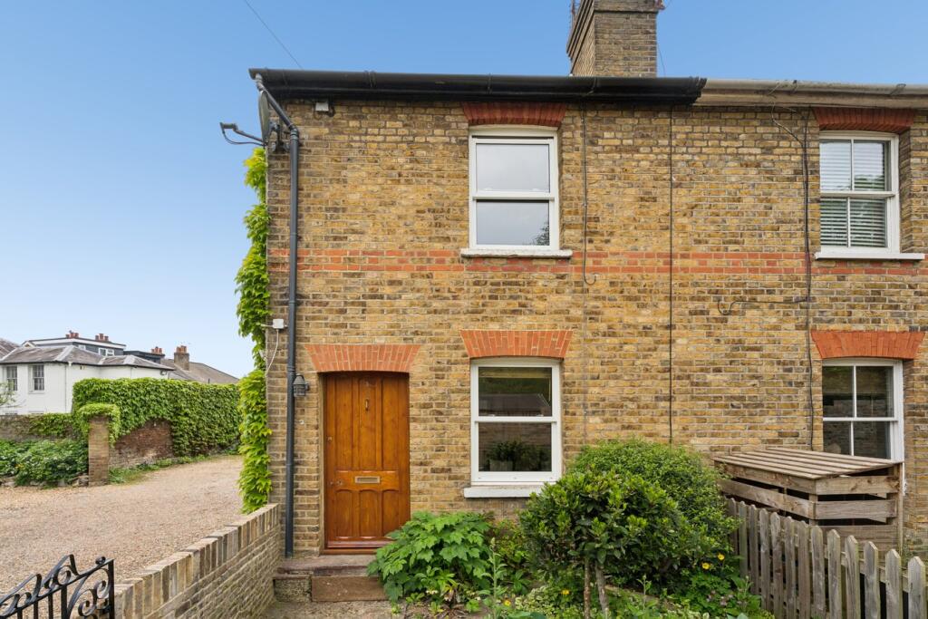 Main image of property: Bangors Road South, Iver, SL0