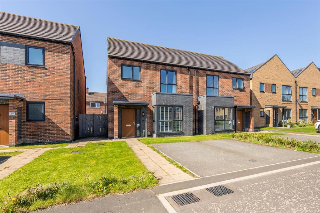 Main image of property: Aspen Close, Birtley, Chester Le Street, DH3