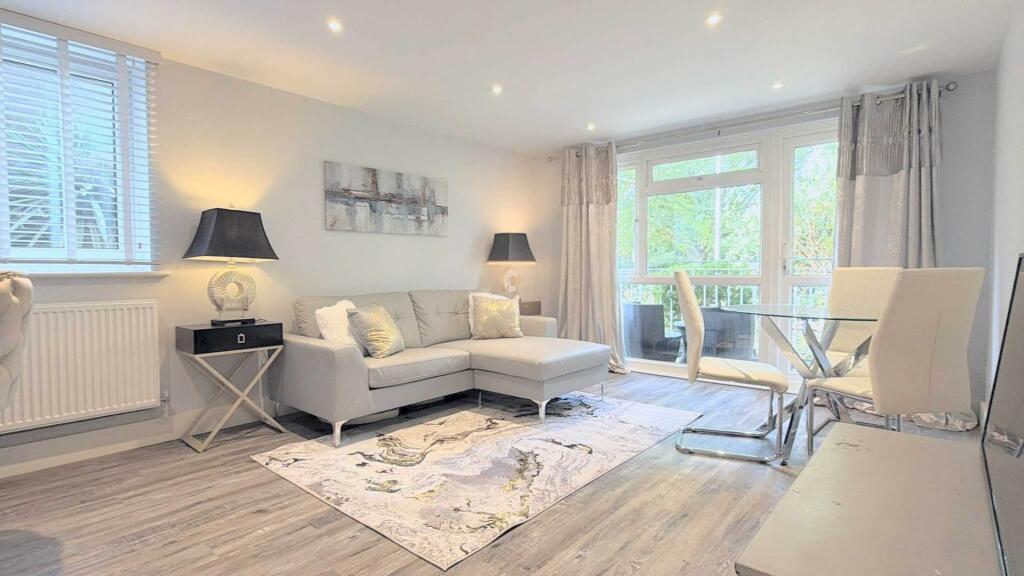 Main image of property: Murray Avenue, Bromley