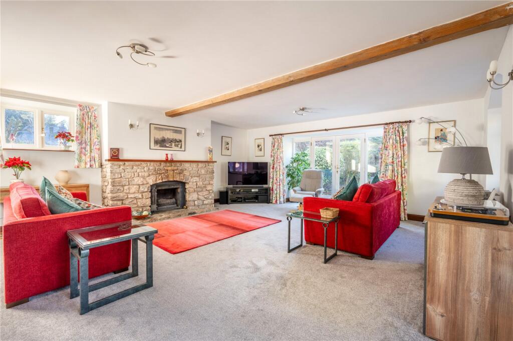 Additional image 7 of A very spacious five bedroom house with outbuildings in Oakhill