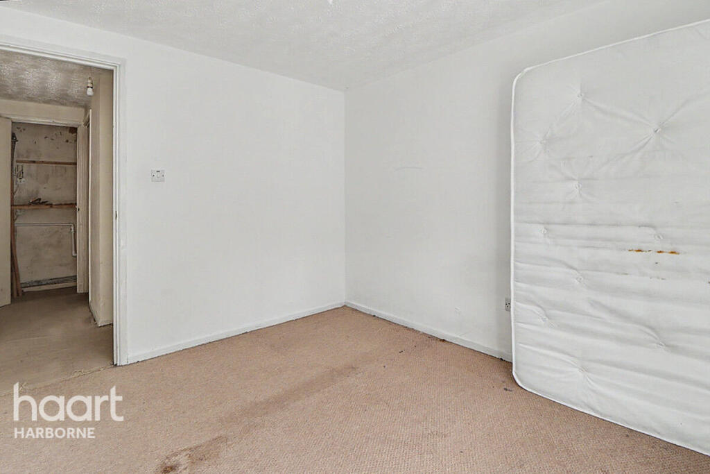 Apartment in Birmingham, West Midlands - More