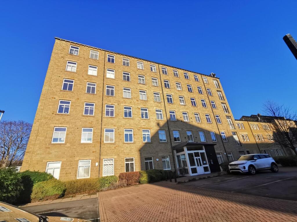 Main image of property: Textile Street, Dewsbury, West Yorkshire, WF13