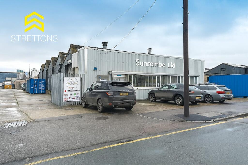 Main image of property: Jade House, Lockfield Avenue, Enfield, EN3 7JY