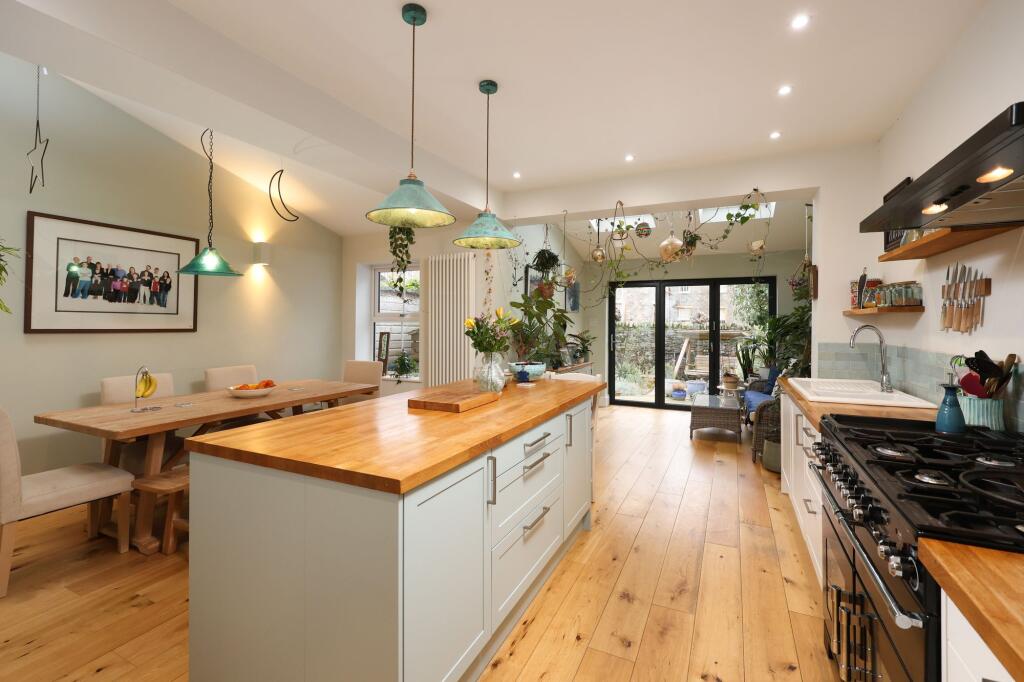 Main image of property: Sefton Park Road, Bristol, BS7