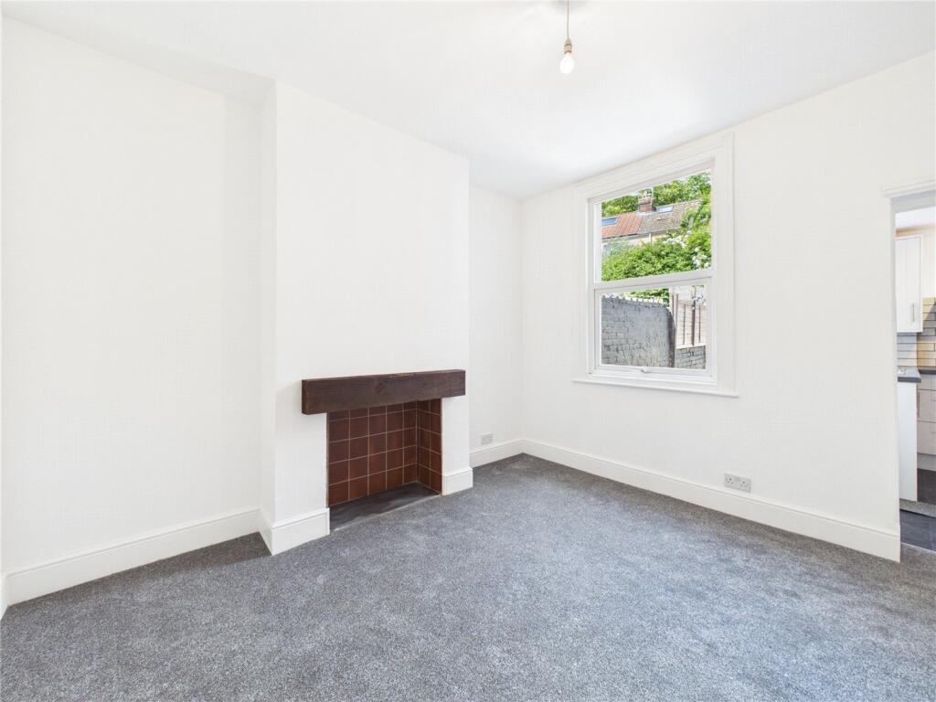 House in Bristol, Barton Hill - View 4