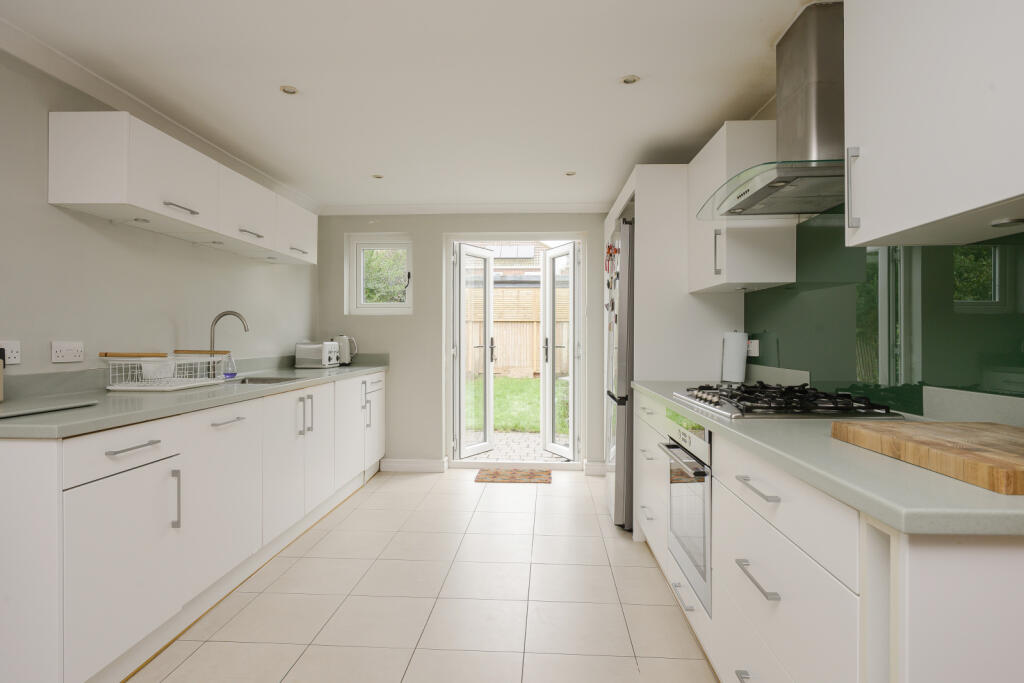 Ridley Road, Wimbledon, London, SW19 photo 4