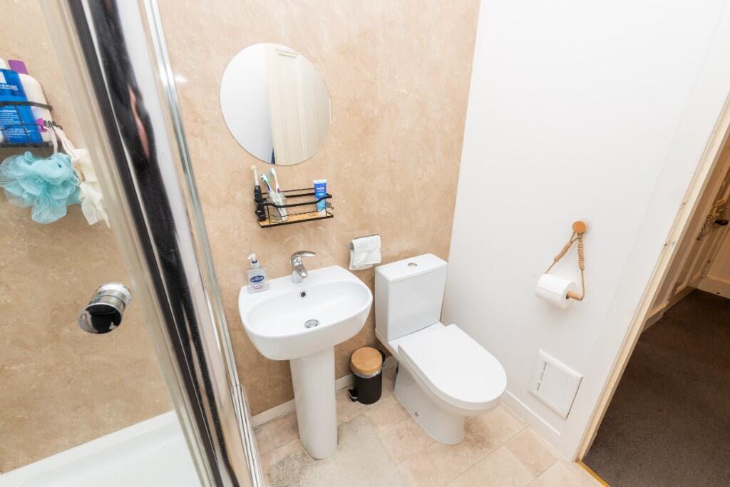 Additional image 10 of Esslemont Avenue, Aberdeen, AB25