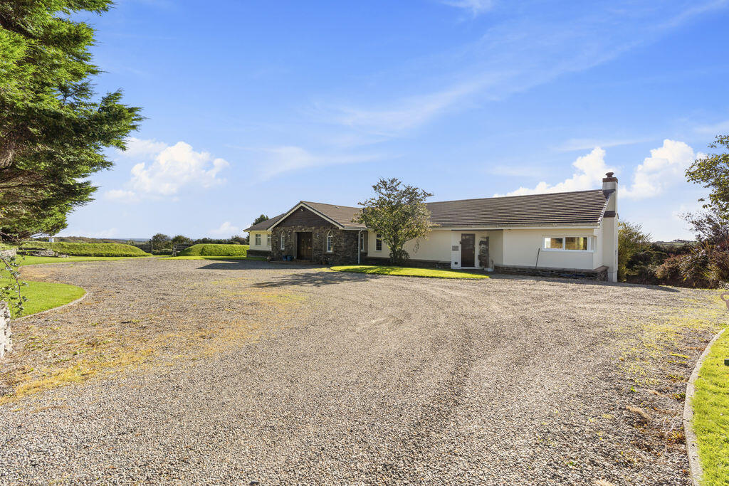 House in Santon - More