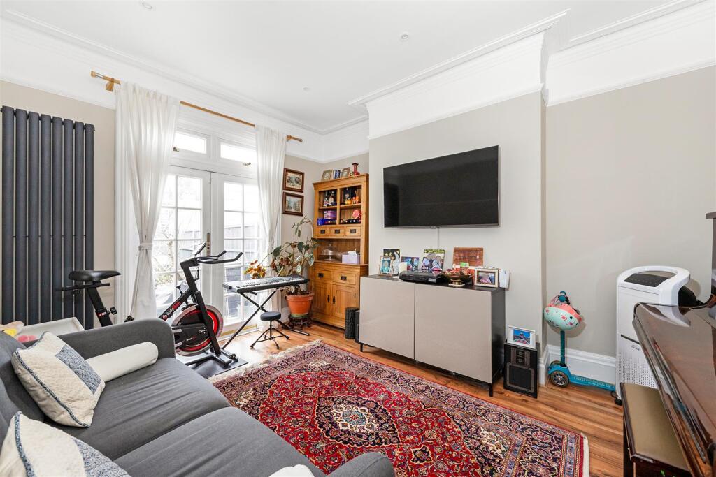 House in London - More