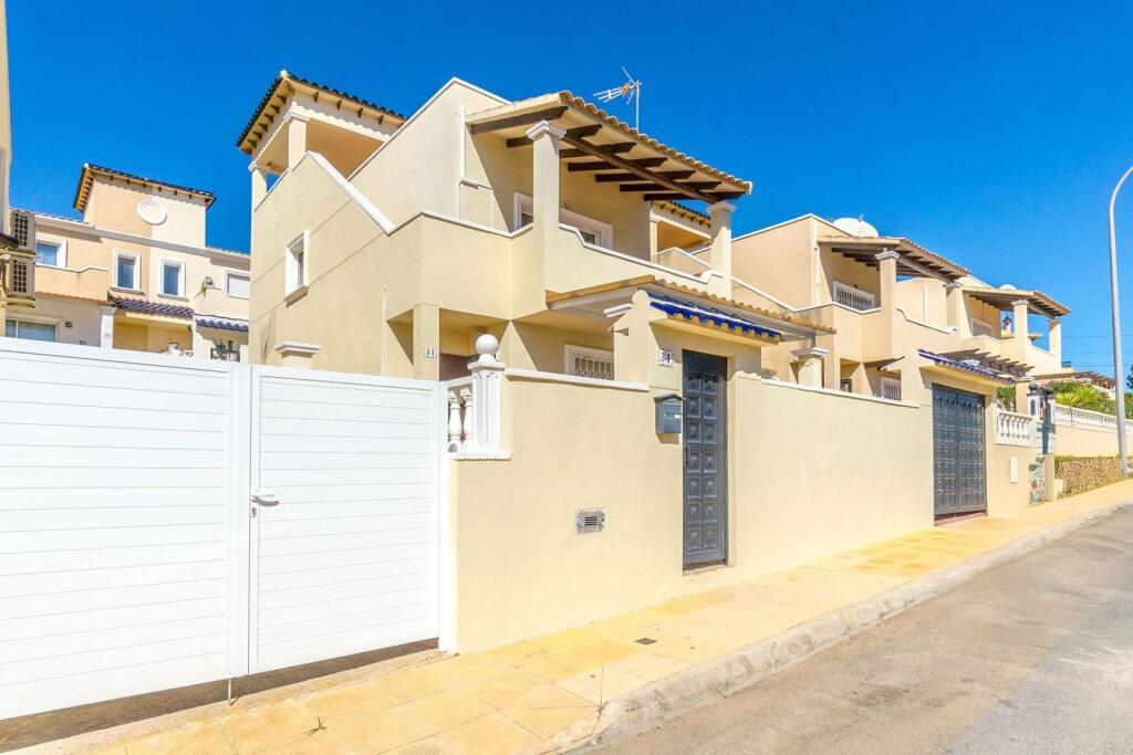 Main image of property: Valencia, Alicante, Orihuela Costa