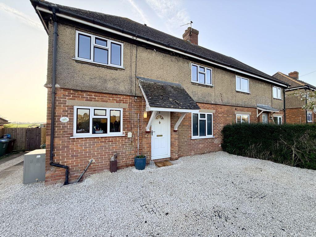 3-bed semi-detached on Nash - Renovated Throughout, £425,000