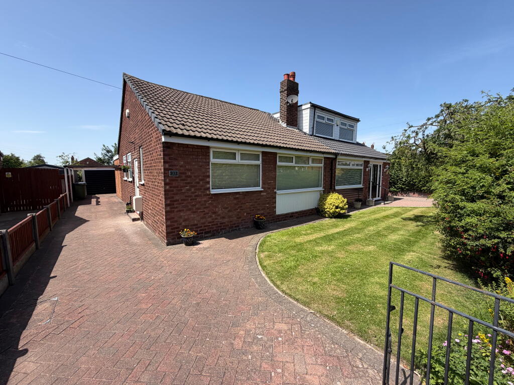 Main image of property: Brentford Road, Reddish