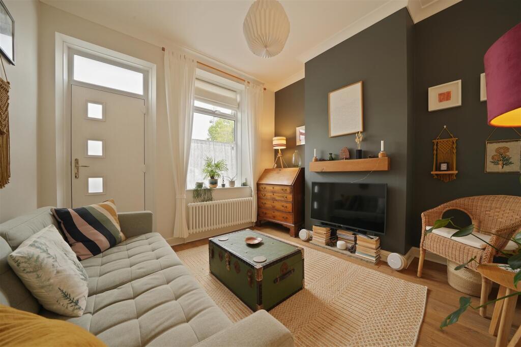 Tapton Hill Road, Crosspool photo 4