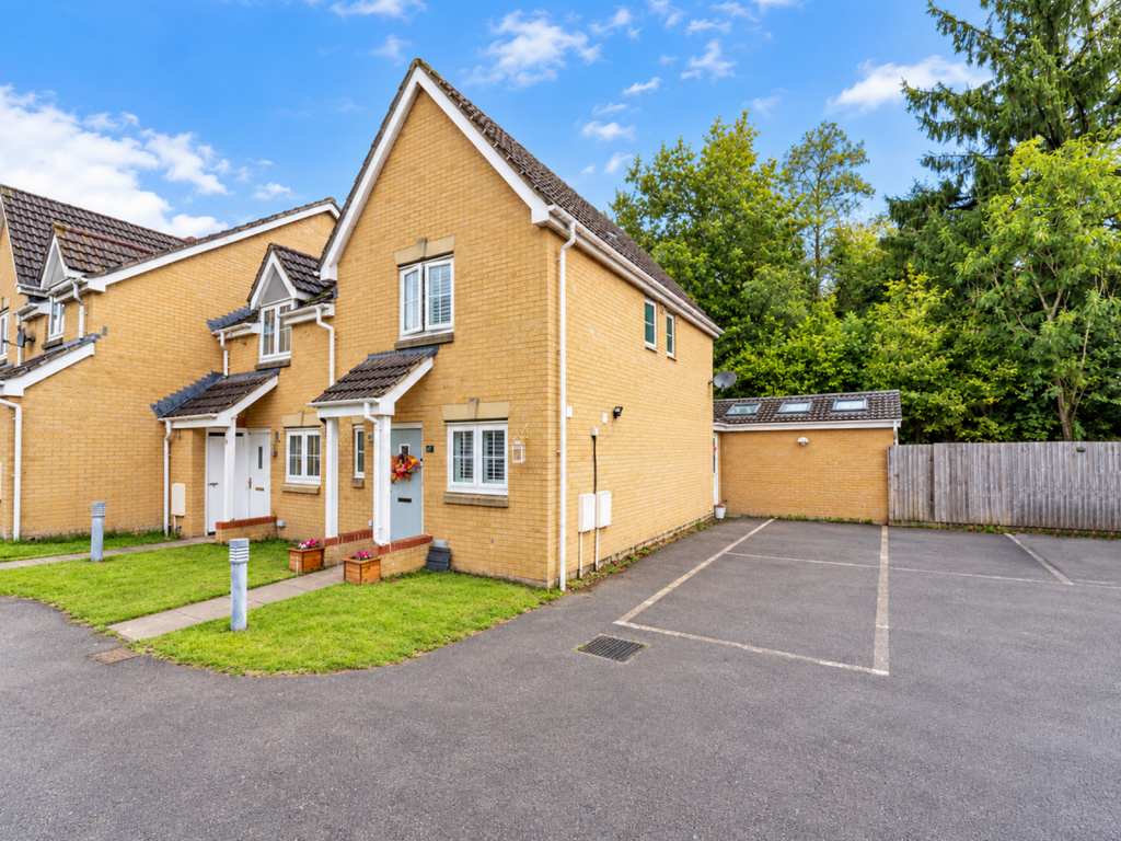 House in Cardiff - View 2