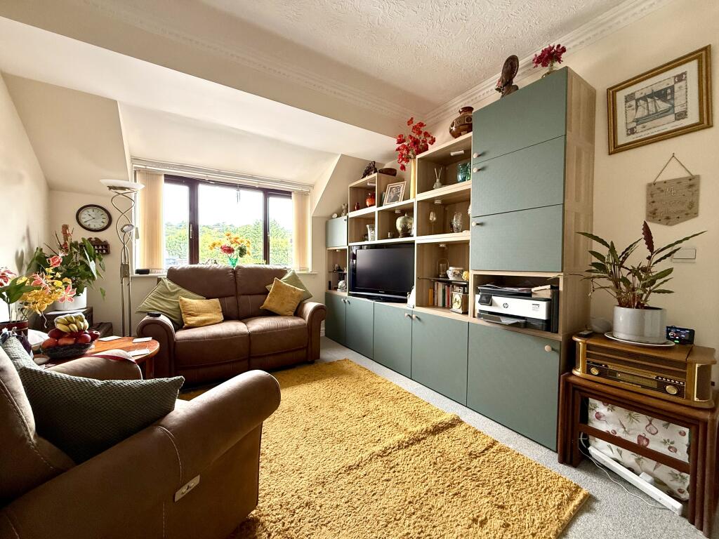 Apartment in Exeter - View 2