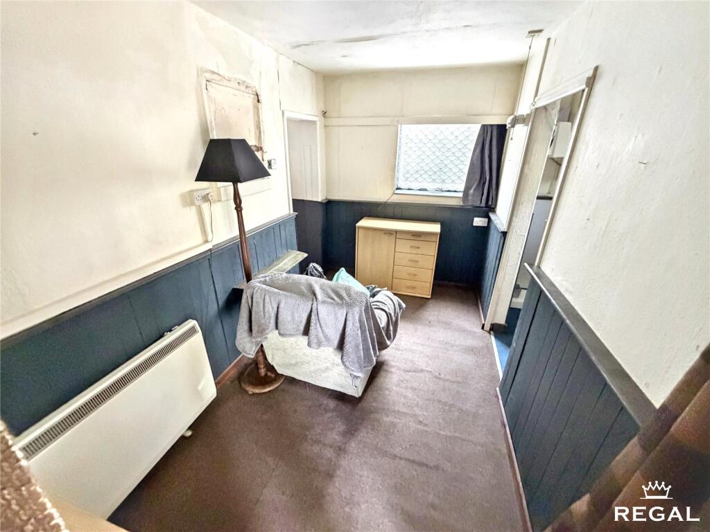 Apartment in Bournemouth, Boscombe - View 5