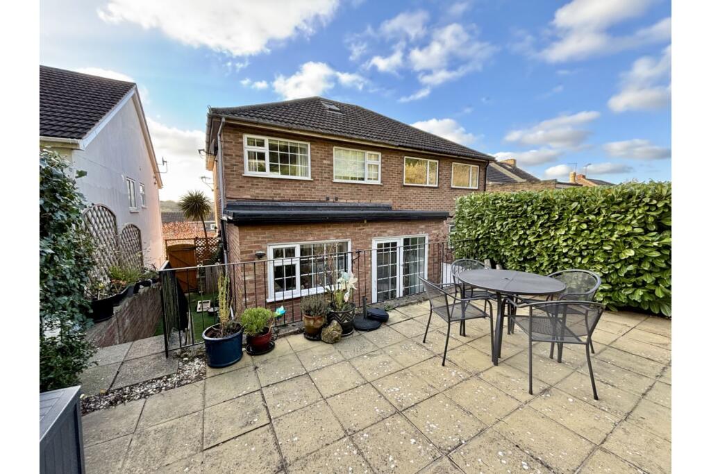 Main image of property: Beacon Road, Chatham, ME5