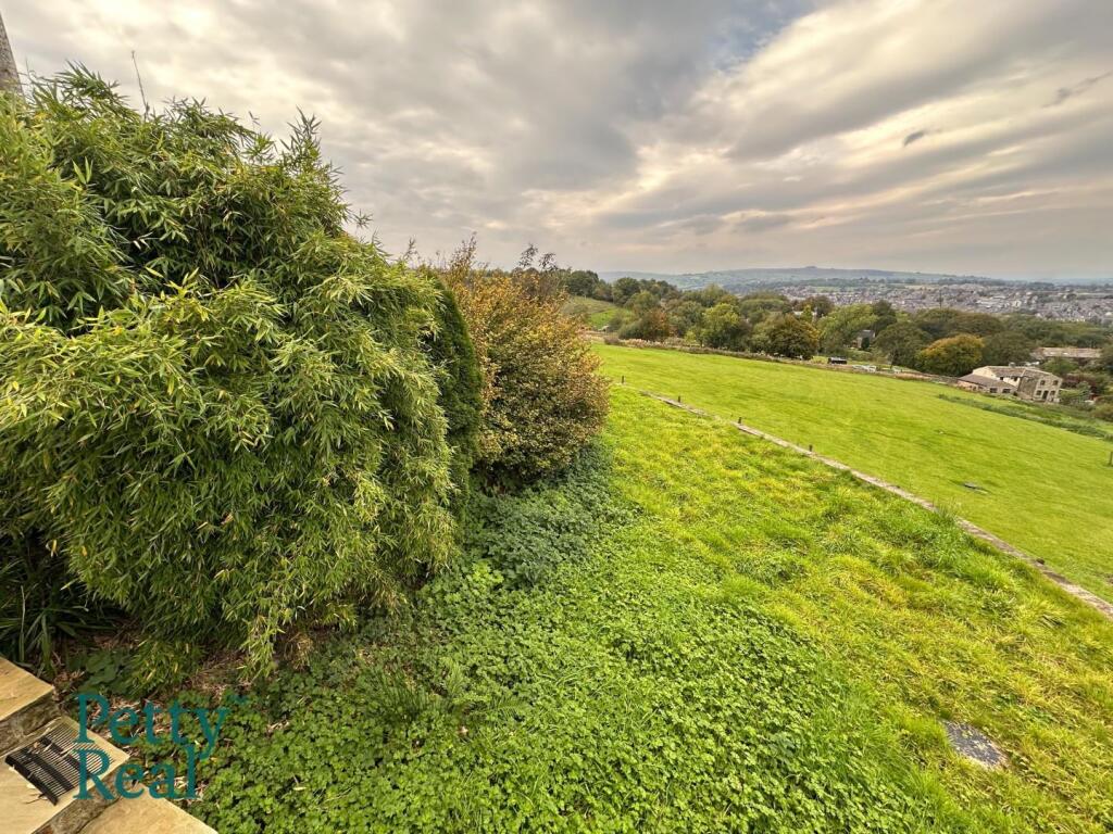 Additional image 30 of Birchenlee Lane, Colne